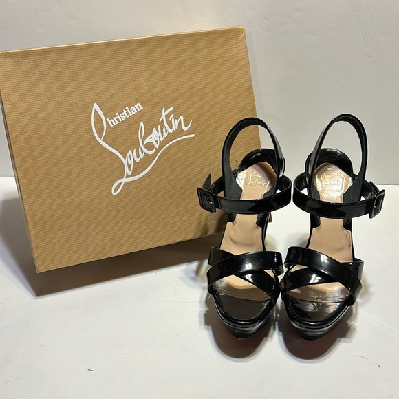 Christian Louboutin Shoes - Christian Louboutin Black Amelissa